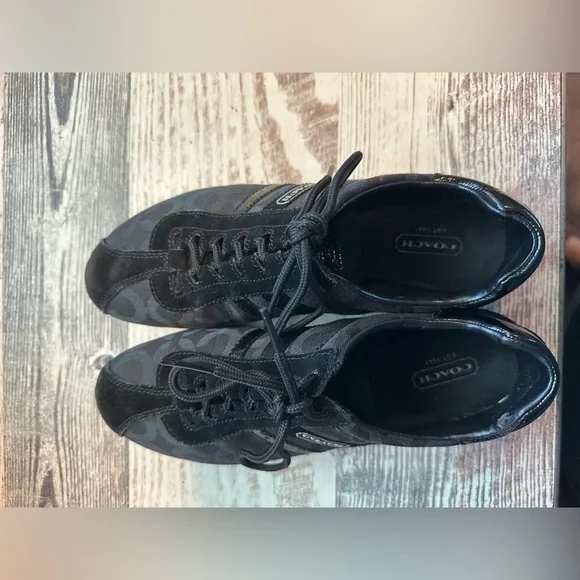 Coach Kathleen Black Signature Sneakers – Size 8 (Y2K Vintage) - Picture 10 of 11